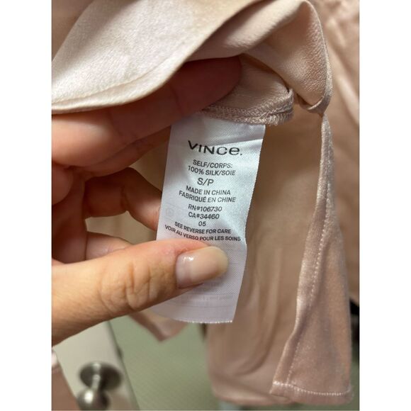 Vince neutral Pink 100% Silk Buttoned Shirt - Picture 7 of 7